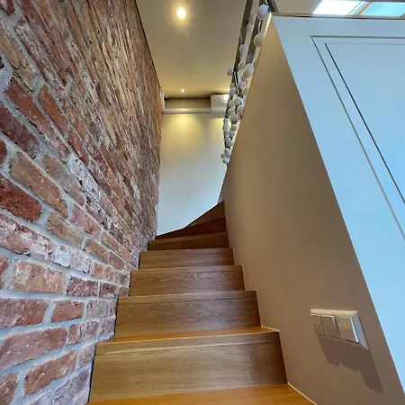 Cozy Old Town Loft Apartment